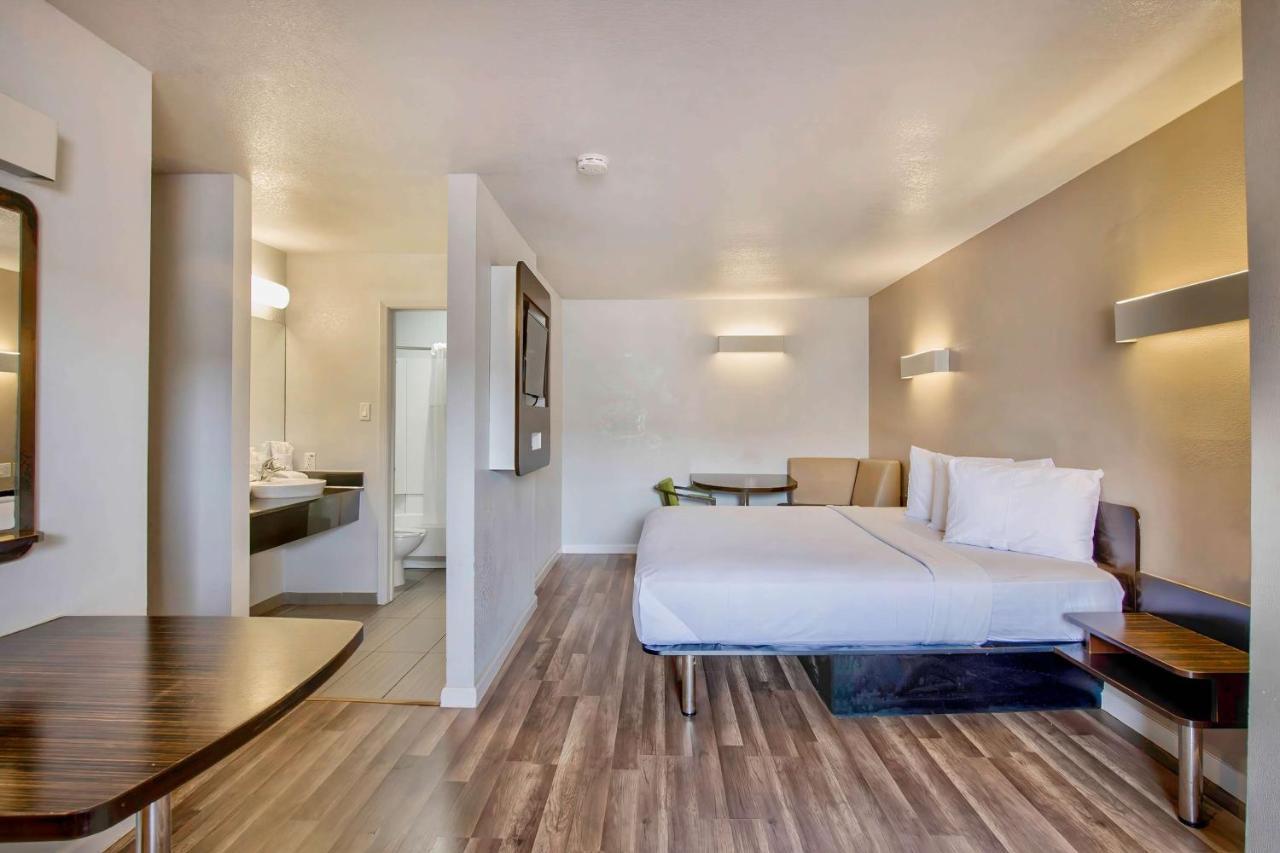 Studio 6-San Antonio, Tx - Airport Экстерьер фото